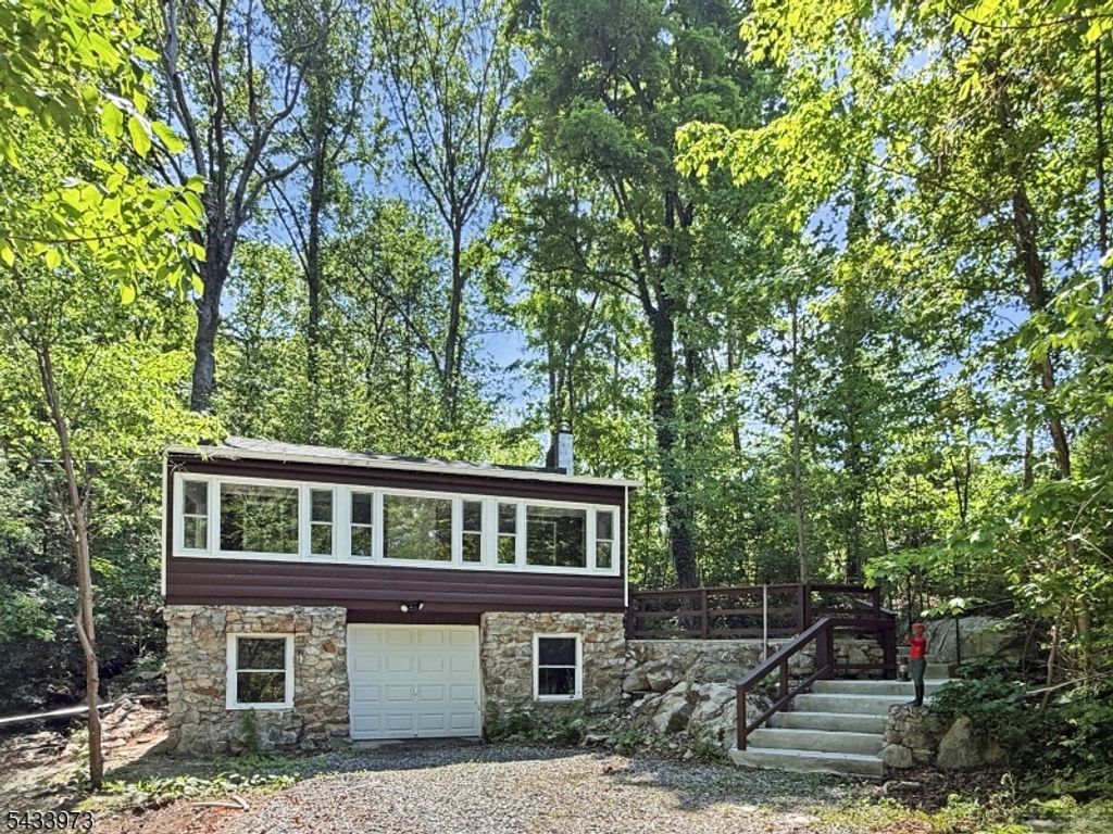 109 Union Rd, Vernon Twp., NJ 07461 — photo 2