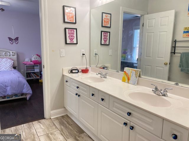 588 Lakeview Terrace SE, Smyrna, GA 30126