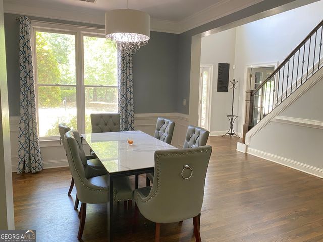 588 Lakeview Terrace SE, Smyrna, GA 30126