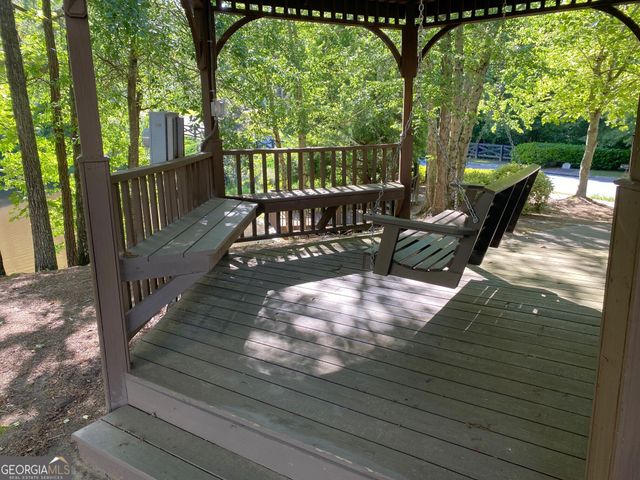 588 Lakeview Terrace SE, Smyrna, GA 30126