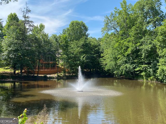 588 Lakeview Terrace SE, Smyrna, GA 30126