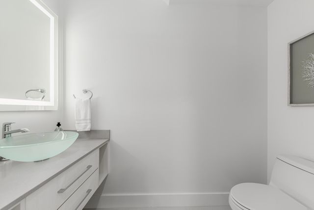 4674 SE Manatee Way, Stuart, FL 34997