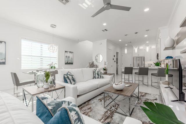 4674 SE Manatee Way, Stuart, FL 34997