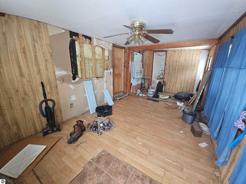 Image 17 of property listing at 1760 Janet Street, Harrison, MI 48625