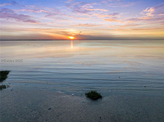 87 McTeer Dr, St Helena Island, SC 29920