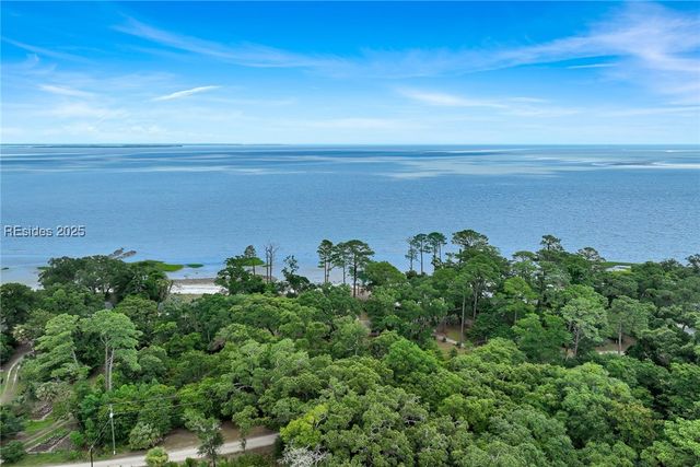 87 McTeer Dr, St Helena Island, SC 29920