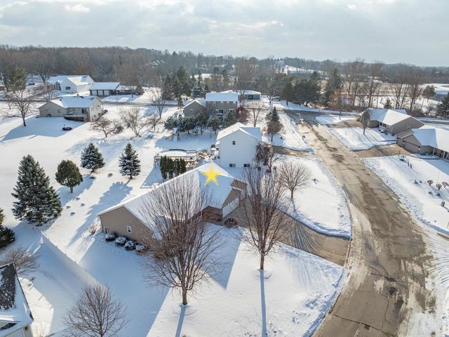 4011 GARRETT STREET, De Pere, WI 54115