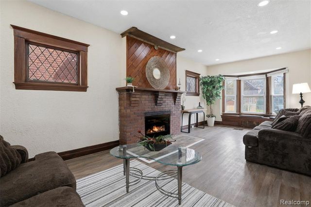 839 Webb Street, Detroit, MI 48202