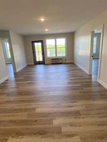 126 Montgomery Street 207, Walden, NY 12586
