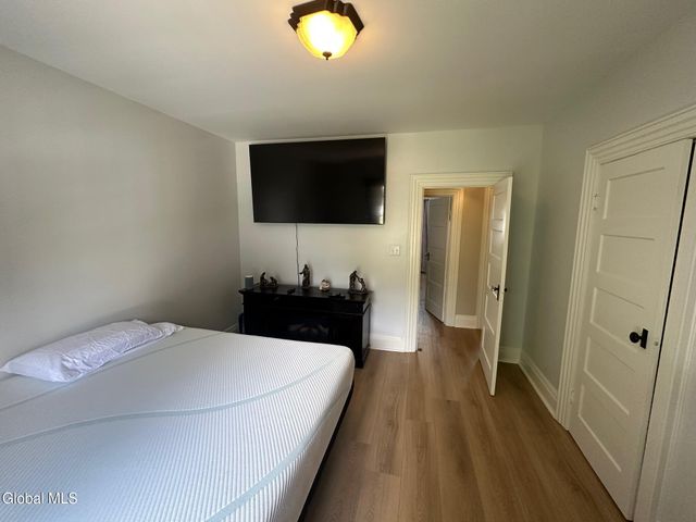 19 E Notre Dame Street, Glens Falls, NY 12801