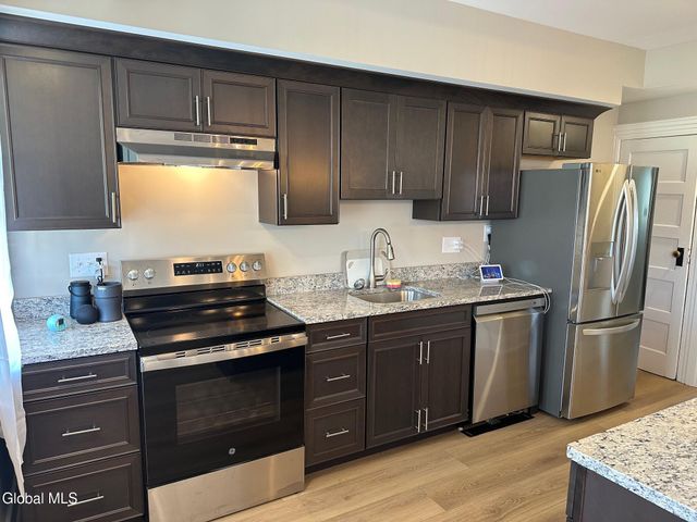 19 E Notre Dame Street, Glens Falls, NY 12801