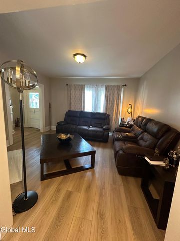 19 E Notre Dame Street, Glens Falls, NY 12801