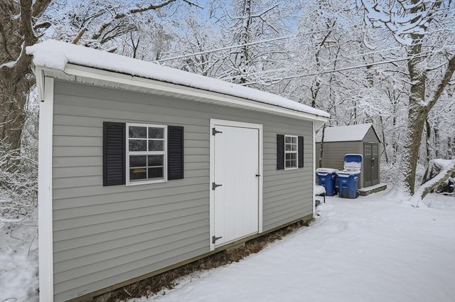 6 Cross, Seekonk, MA 02769