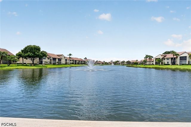 8336 Charter Club CIR 7, Fort Myers, FL 33919