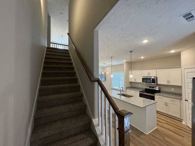 27 Laurel View St, Manchester, TN 37355