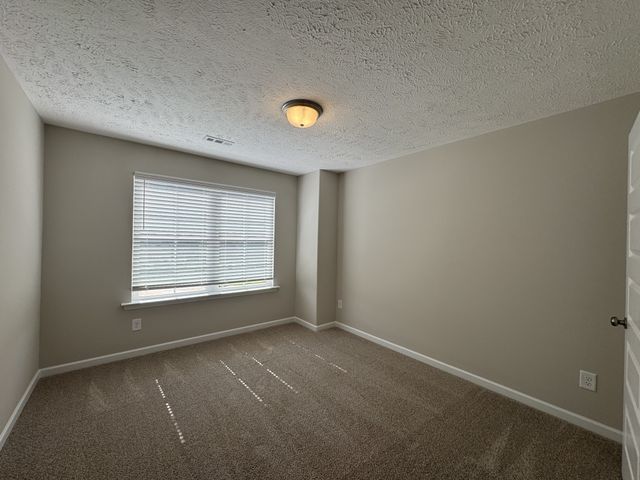 27 Laurel View St, Manchester, TN 37355