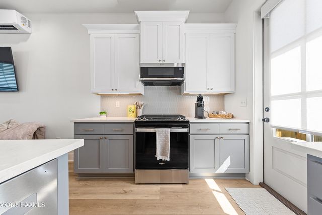 206 Steiner Oaks, Lafayette, LA 70508