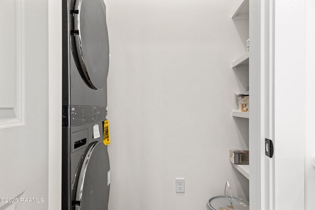 206 Steiner Oaks, Lafayette, LA 70508