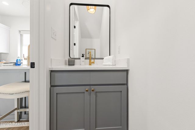 206 Steiner Oaks, Lafayette, LA 70508