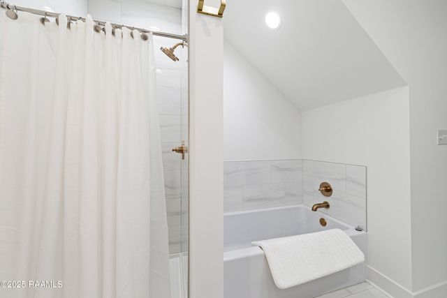 206 Steiner Oaks, Lafayette, LA 70508