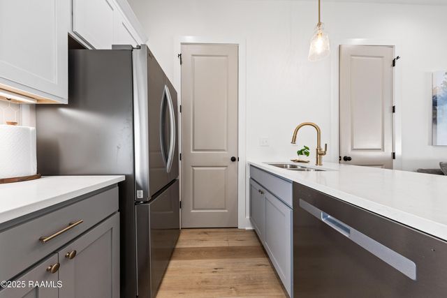 206 Steiner Oaks, Lafayette, LA 70508