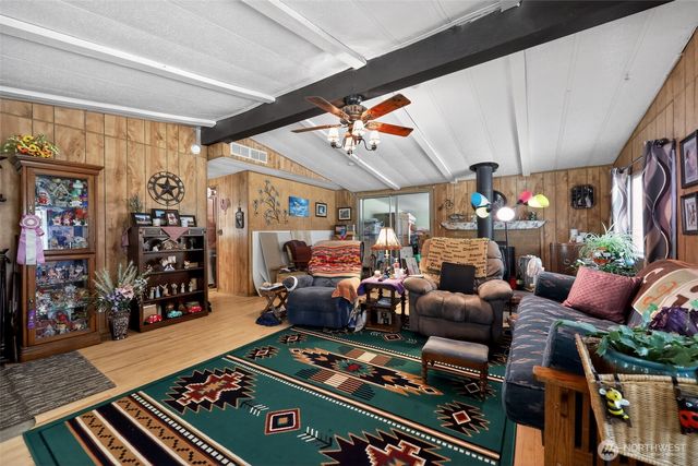 792 W Dayton Airport Road, Shelton, WA 98584