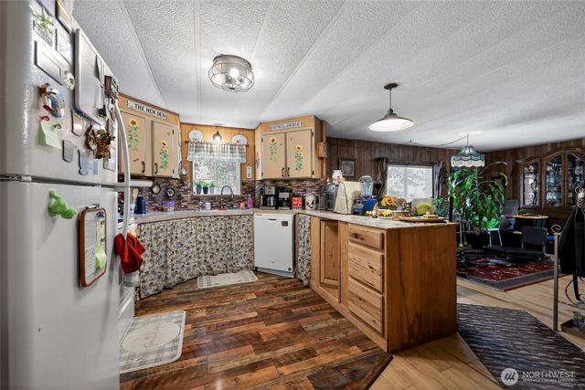792 W Dayton Airport Road, Shelton, WA 98584