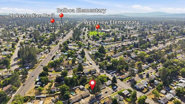 6012 N Greenwood Blvd, Spokane, WA 99205