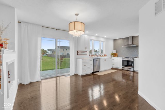 3896 Woods Bay Lane, Plainfield, IN 46168