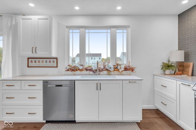 3896 Woods Bay Lane, Plainfield, IN 46168