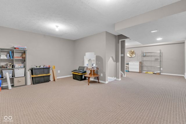 3896 Woods Bay Lane, Plainfield, IN 46168