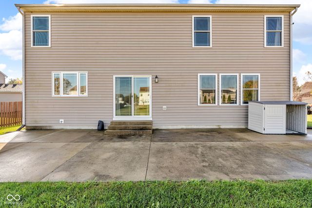 3896 Woods Bay Lane, Plainfield, IN 46168