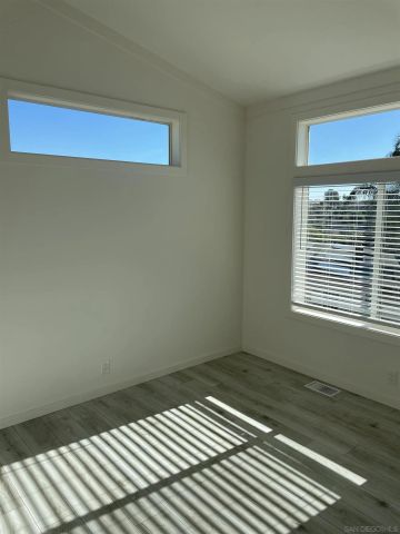 1255 Rhea Place B, Vista, CA 92084