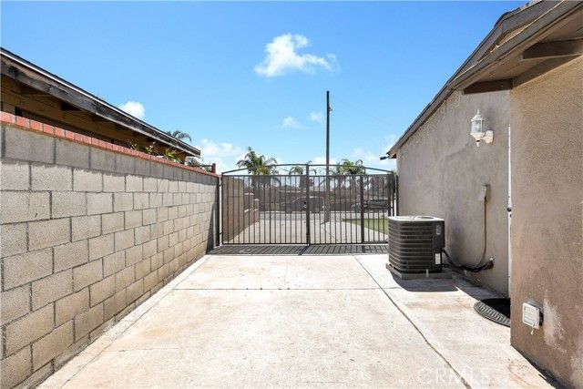 22330 Farragut, Moreno Valley, CA 92553