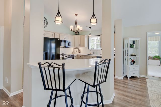 1451 Colony Park, Greenwood, IN 46143