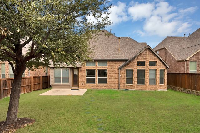 7315 Comal Drive, Irving, TX 75039