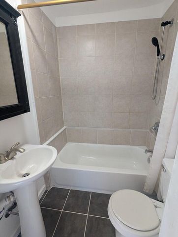 18591 Harman Street, Melvindale, MI 48122