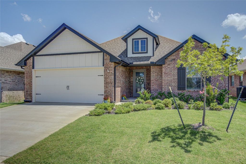9120 NW 123rd Street, Yukon, OK 73099