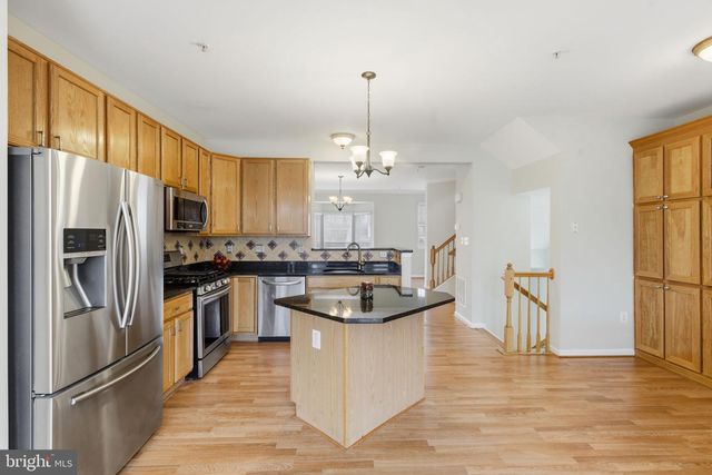 10827 VISTA GARDENS DR, Bowie, MD 20720