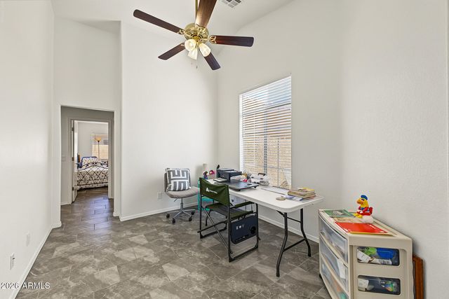 9218 W SAINT JOHN Road, Peoria, AZ 85382