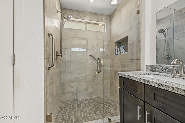 9218 W SAINT JOHN Road, Peoria, AZ 85382