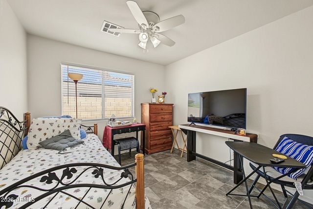 9218 W SAINT JOHN Road, Peoria, AZ 85382