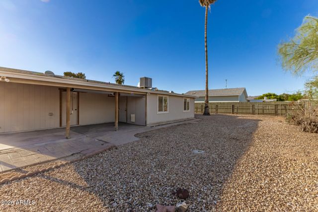 449 S GOLD Drive, Apache Junction, AZ 85120