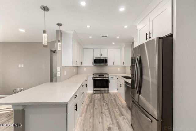 449 S GOLD Drive, Apache Junction, AZ 85120