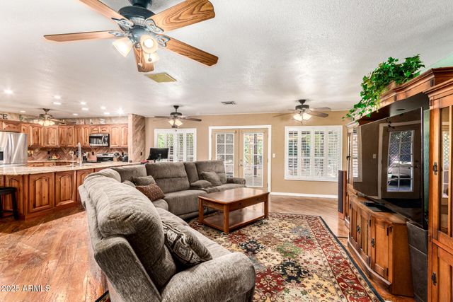 6042 E HALIFAX Street, Mesa, AZ 85205