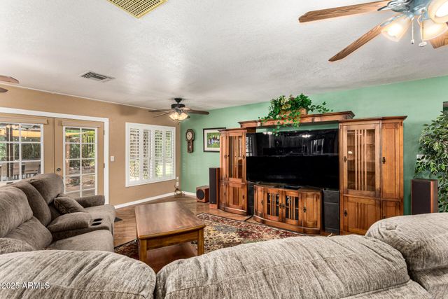 6042 E HALIFAX Street, Mesa, AZ 85205