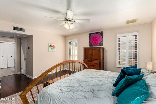 6042 E HALIFAX Street, Mesa, AZ 85205