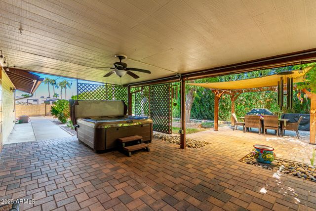 6042 E HALIFAX Street, Mesa, AZ 85205