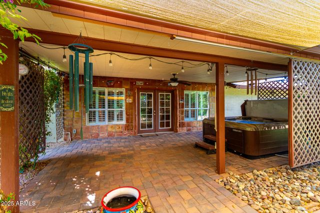 6042 E HALIFAX Street, Mesa, AZ 85205