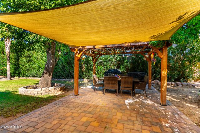 6042 E HALIFAX Street, Mesa, AZ 85205